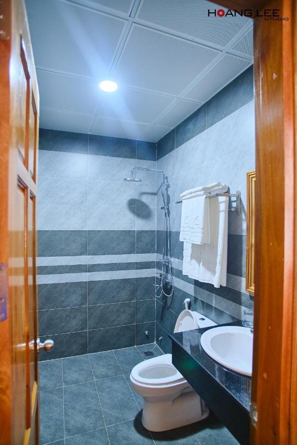 Khach San Nghia Lam Tra Hotell Tuy Hoa Exteriör bild